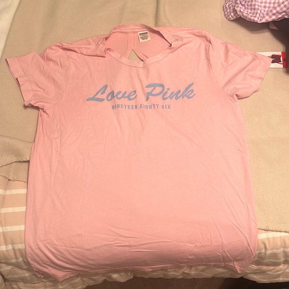 PINK VS TSHIRT